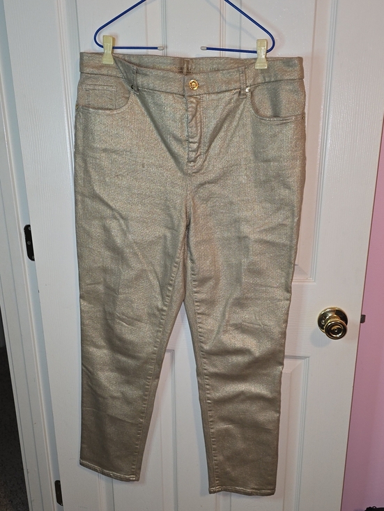 Chico's Pants - Chico's Metallic Gold Cropped Pants
